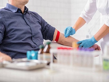 Nổi Mẩn Ngứa Khắp Người: Nguyên Nhân, Chẩn Đoán & Cách Trị